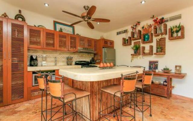 Sacbe by Stella Rentals