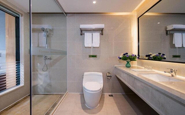 Vienna International Hotel Foshan World of Flower