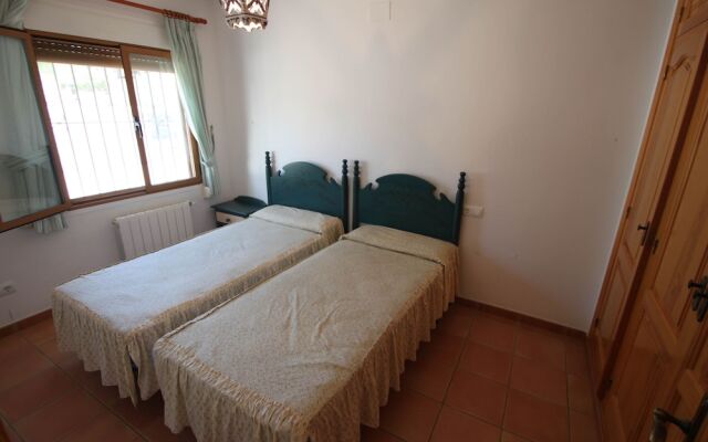 Cometa - holiday home with private swimming pool in Benissa