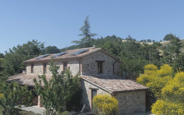 Belvilla by OYO Ginestra