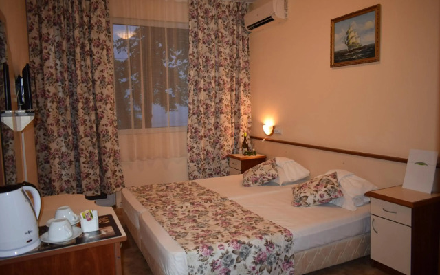 Hotel Ahilea