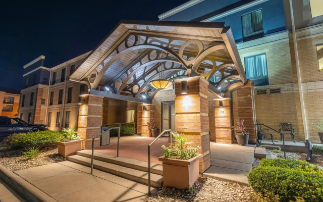 Staybridge Suites Middleton Madison-West by IHG
