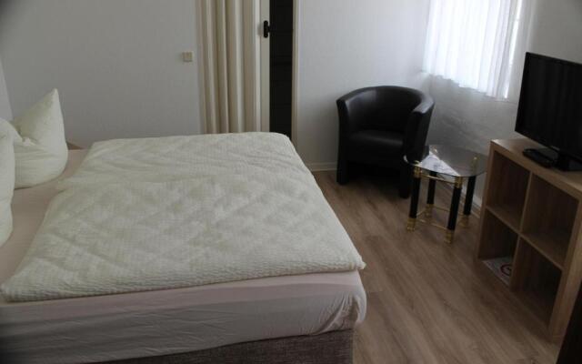 Gasthof & Pension Zum Saalestrand