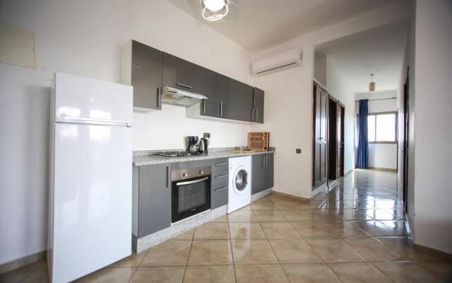 Very Nice Apartment With Pool and Garden