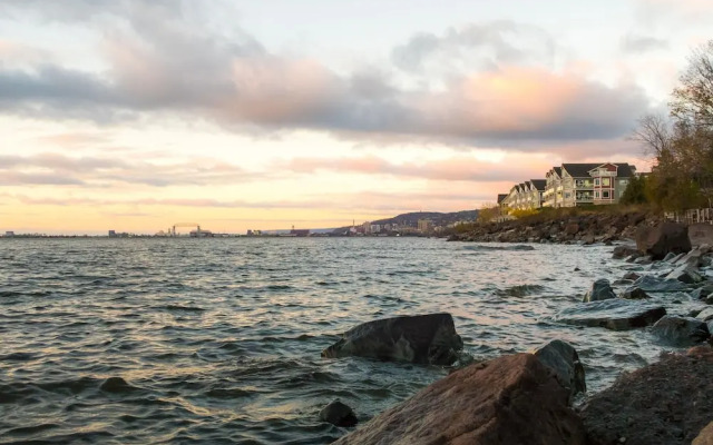 Beacon Pointe on Lake Superior