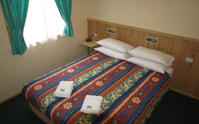 Cowra Holiday Park