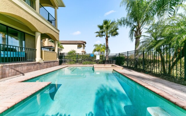 Rvh_374r Golden 6 Bedroom Home