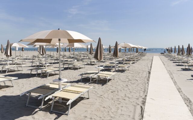 Club Del Sole Marina Family Resort