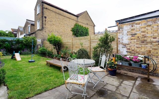 Botanical Home in East Dulwich