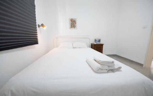 PORT CITY HAIFA - Bat Galim 20m from the beach