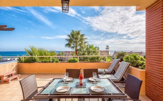 Malibu Apartments