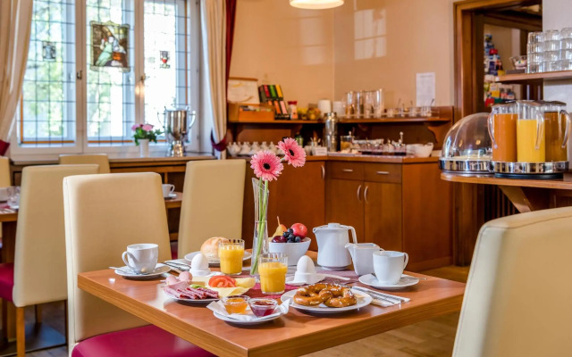 Hotel Laimer Hof Nymphenburg Palace Munich