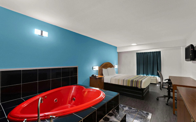 Rodeway Inn Commerce