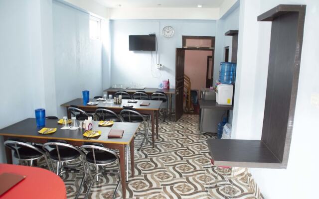 Omega Hotel and Lodge