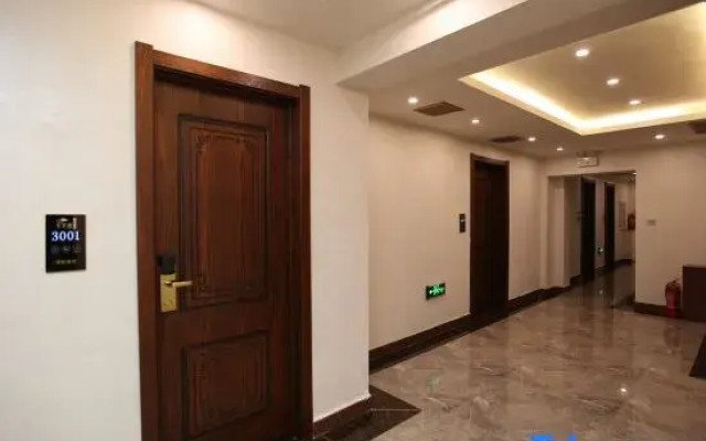 Platinum Hotel (Panjin Railway Station Branch)