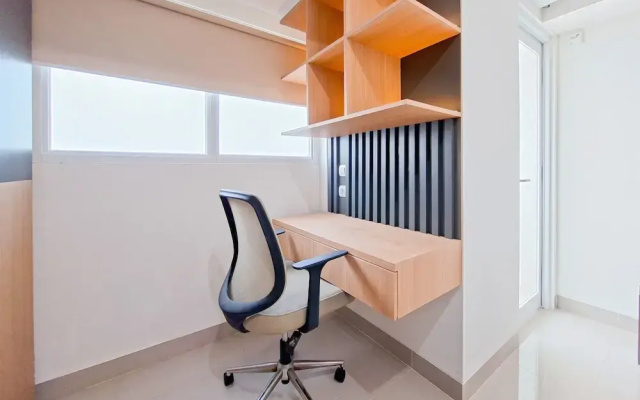 Studio Near Krl Station At Cisauk Point Apartment