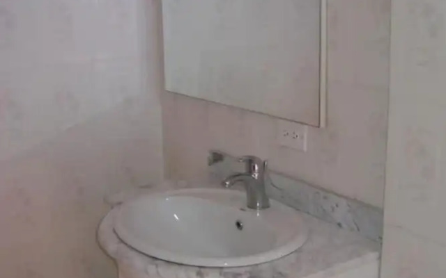 Caribbean Hotel Cayes
