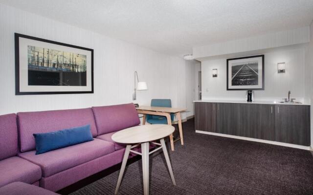 Crowne Plaza Kansas City Downtown by IHG