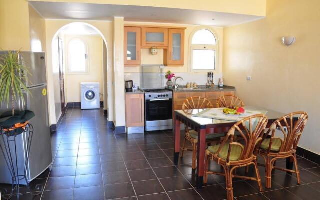 Tamra Residence Hotel Apartment