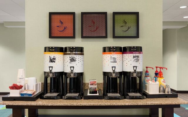 Hampton Inn Fairmont