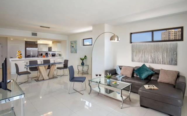 Bay Breeze Premium Apartments By Eskape Collection