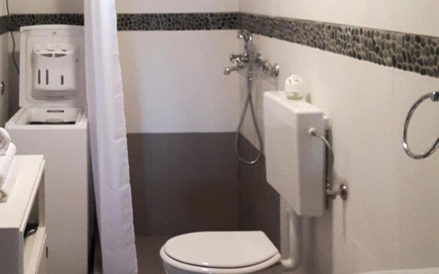 Amazing Home in Lovran With 2 Bedrooms and Wifi