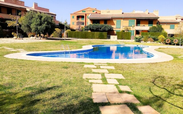 Bajo con Acceso Directo a la Piscina MSJ70