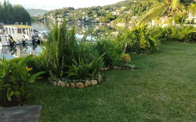 Mae Water Front Apartments