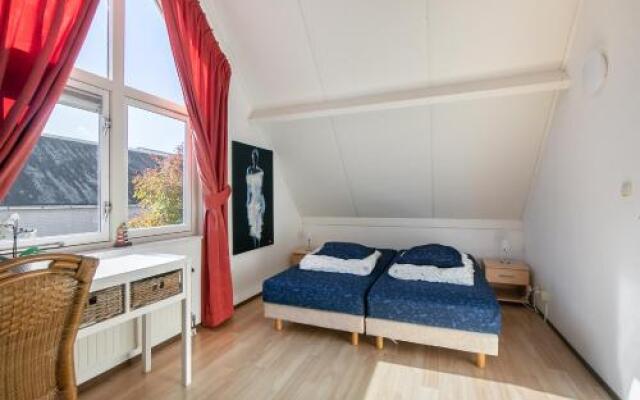 Vrijstaand vakantiehuis met tuinhuis en veranda - Zwin 4