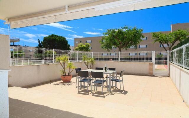 UHC Las Dunas Apartments