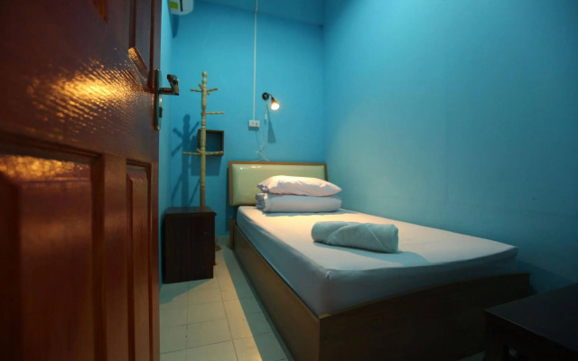 Yindee Hostel