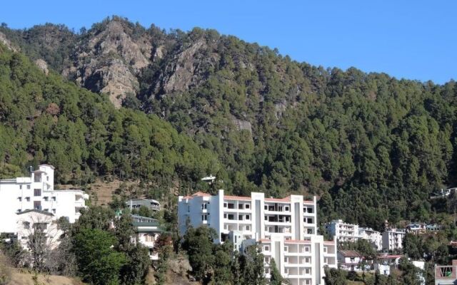 Clarks Inn Bhowali