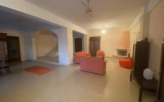 Villa - Sleeps 7 - Hot Tub - Pets - Sea View