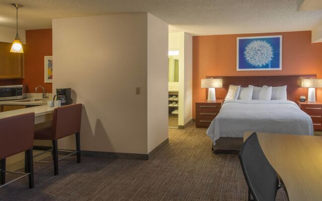 Residence Inn by Marriott Indianapolis Airport
