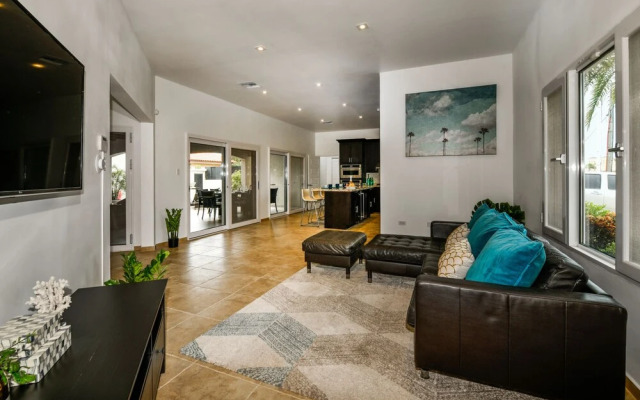 New! Top Location! Rooftop Terrace With Ocean View