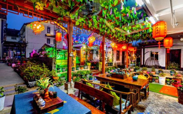 Yuhua Chunxiao Boutique Theme Inn