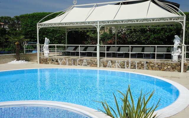 Camping Villa Garuti