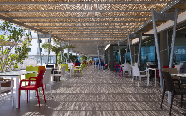Saracen Sands Hotel & Congress Centre