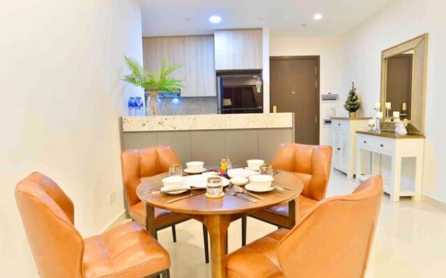 Excellent location free gym