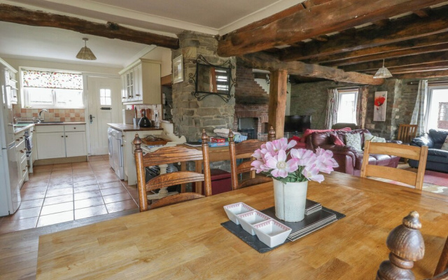 Glanyrafon Smithy
