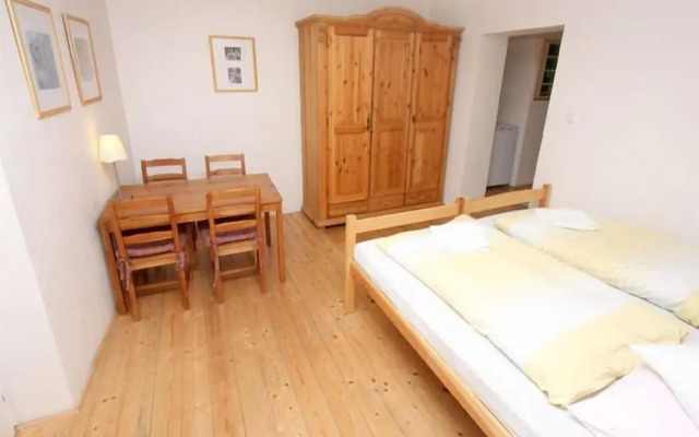 Apartments at the Golden Plough