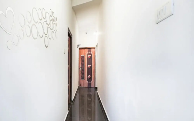 Oyo 39571 Baga Beach Comfort