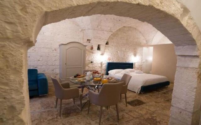 Dama Bianca Boutique Hotel Ostu