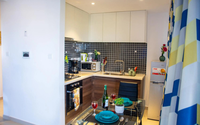 ASTORIA 1BDR with a gym&pool with views