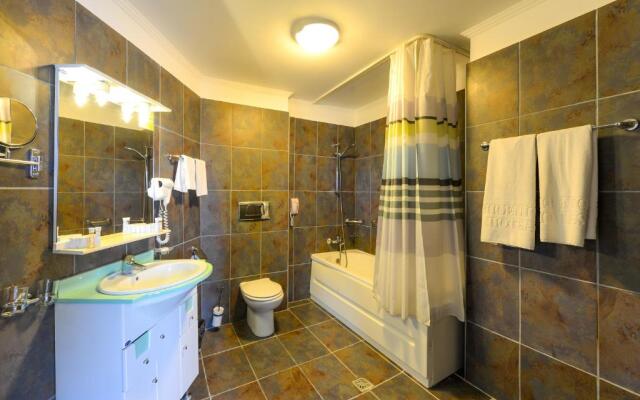 Phoenicia Grand Hotel