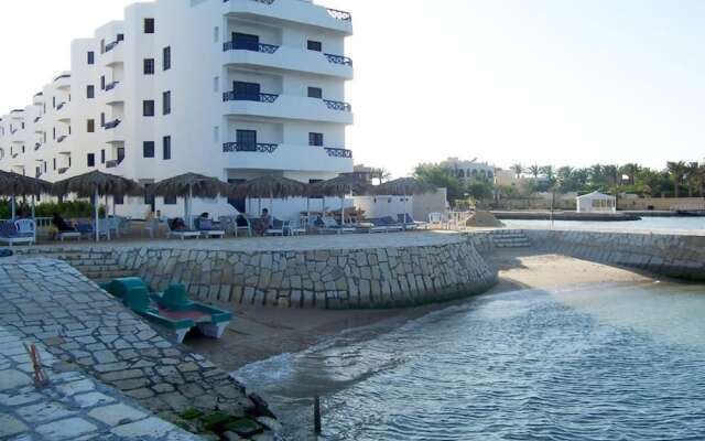 Fayed Beach Resort