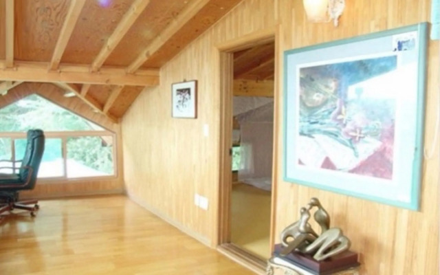 Yangpyeong Dalbichi Meomuneunjip
