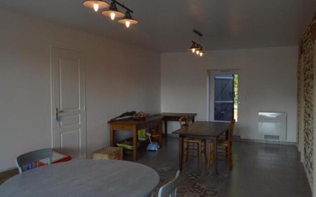 Gîte Pouligny-Notre-Dame, 5 pièces, 12 personnes - FR-1-591-155