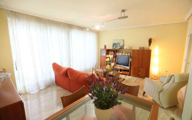 Apartamento Bonito Para 6 Personas en Cambrils