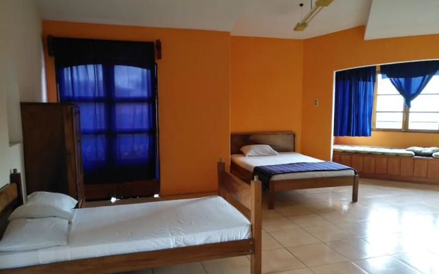 Hotel Mi Tierra Casa Blanca